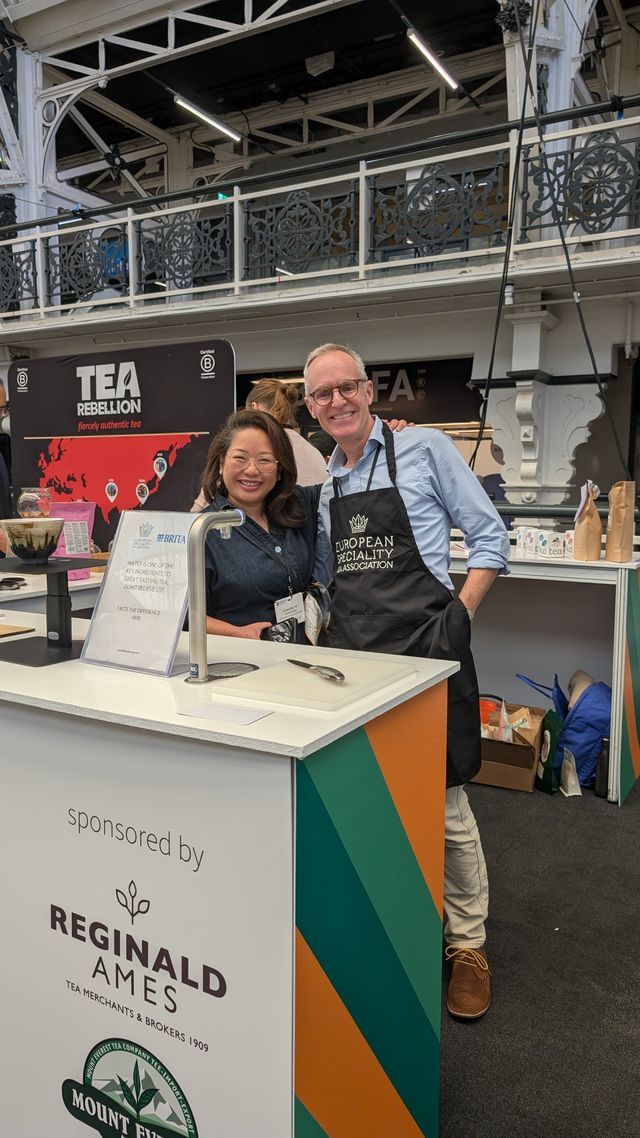 Tea service at the ESTA Tea Brew Bar