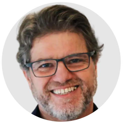 John Richardson, The Caf&eacute; Expert