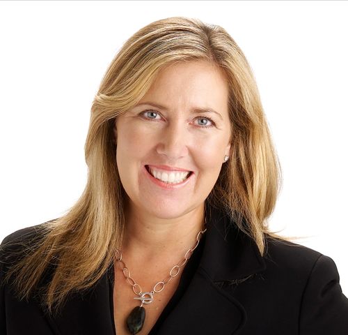 Carolyn Meacher - dentsu international