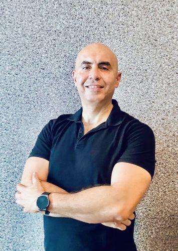 Hossam Anber - George Fischer