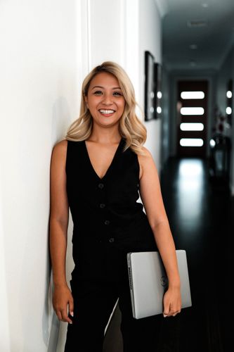 Tuyen Do - Growth Intel