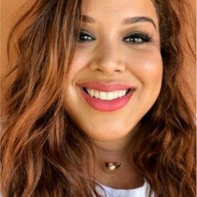 Speaker profile image for Adaluz Julia Veloz