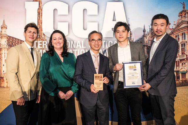 The winner of Best use of critical communications in transport: Hytera Communications Corporation Limited with HK MTR Light Rail 2.0 with 5G MCX Radio System	