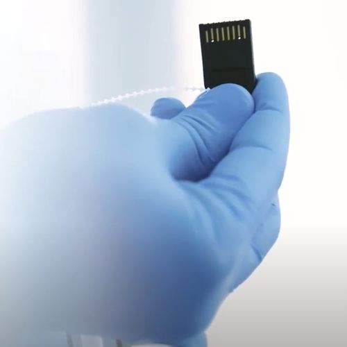 Datakey serial memory for medical applications