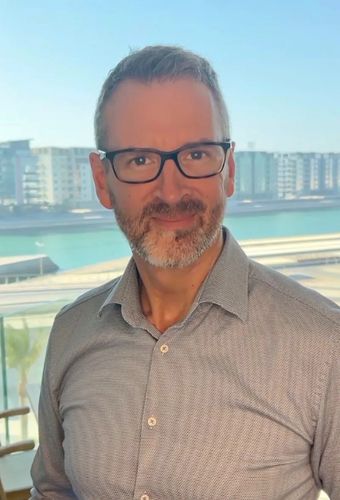 Darren Coxon - Kompass Education