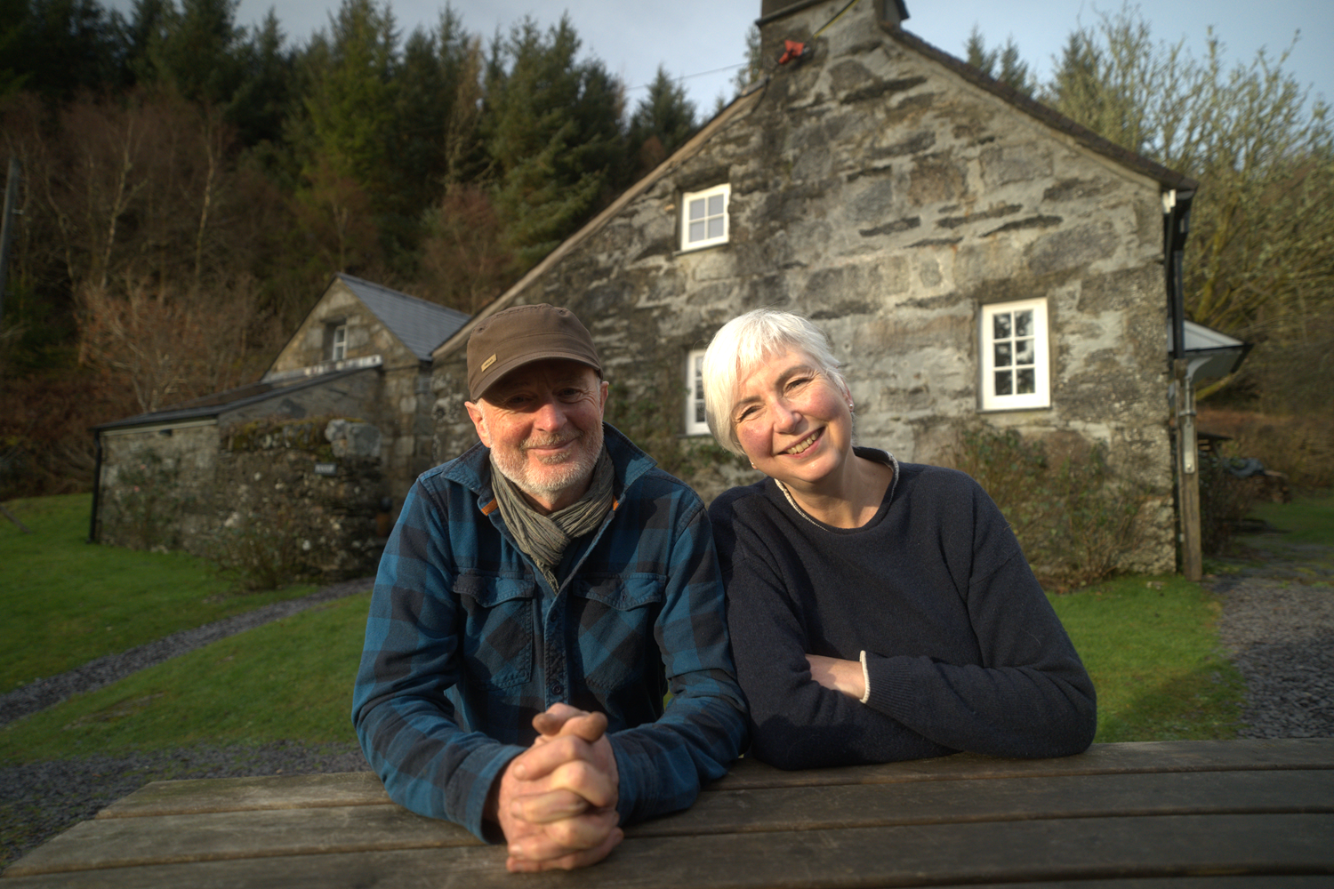 FROM NOT-SPOT TO HOTSPOT: EE DELIVERS UK FIRST FOR THE PEOPLE OF PENMACHNO