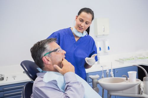 MOUTH CANCER SCREENING BY A DENTIST