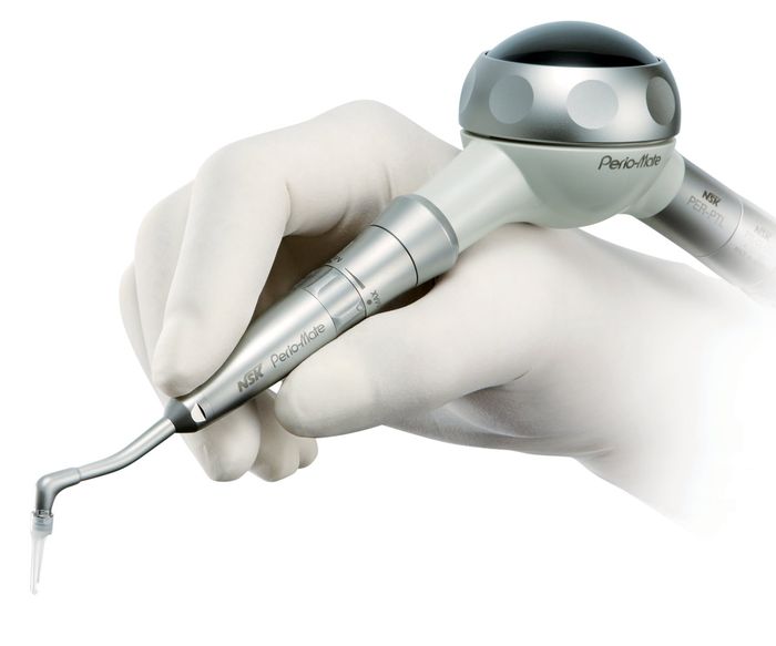 Powder therapy: the key to effective oral health care