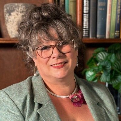 Speaker profile image for Julia  Clouter