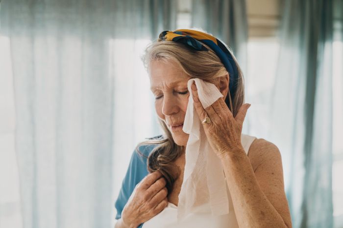 WaterWipes® Adult Care