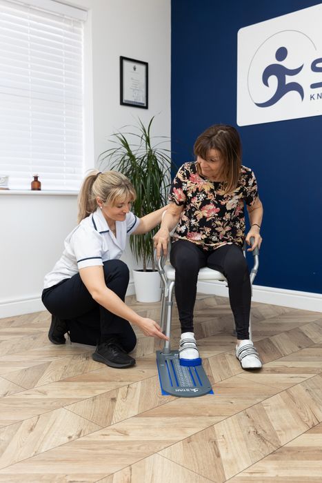 The STAK Knee Stretcher