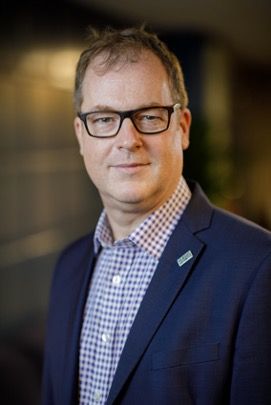 Speaker profile image for Chris Ellis