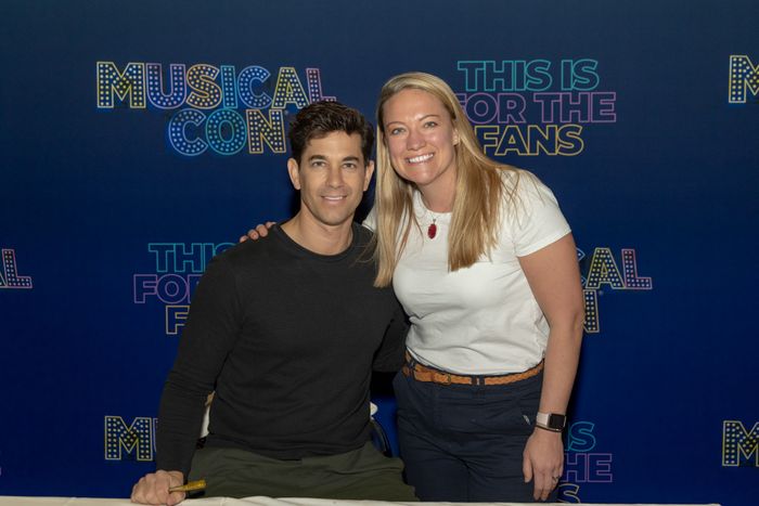 How Ghelani Studios Transformed the Stage Door Experience at Musical Con with Instant Event Photography and On-Site Photo Printing