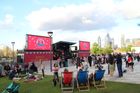 The Stage Bus - Solar-Powered Mobile Stages
