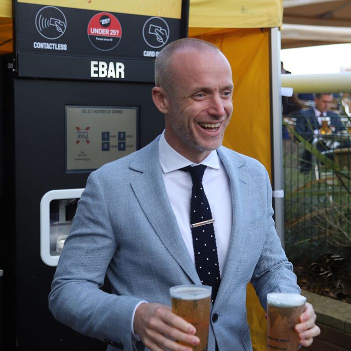 Fans love EBar!