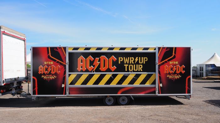 Showplace X AC/DC Power Up Tour