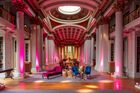 Signet Library