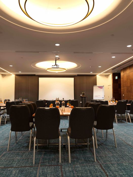 Crowne Plaza London Kings Cross Hotel Images