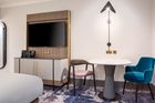 Hilton Glasgow Deluxe King Room