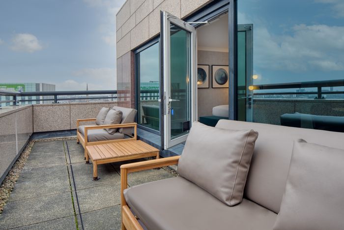 Hilton Glasgow Executive King with Balcony