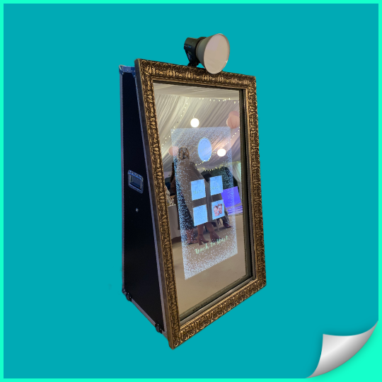 Mirror Booth