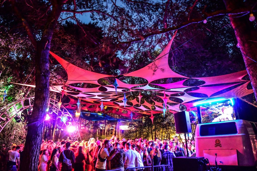 Mobile DJ Booth