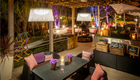 Valor Hospitality: Outdoor spaces