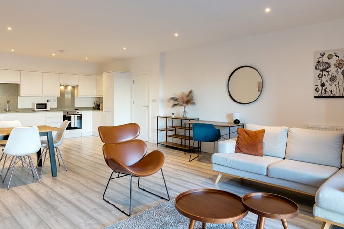 Hounslow by Charles Hope Apartments