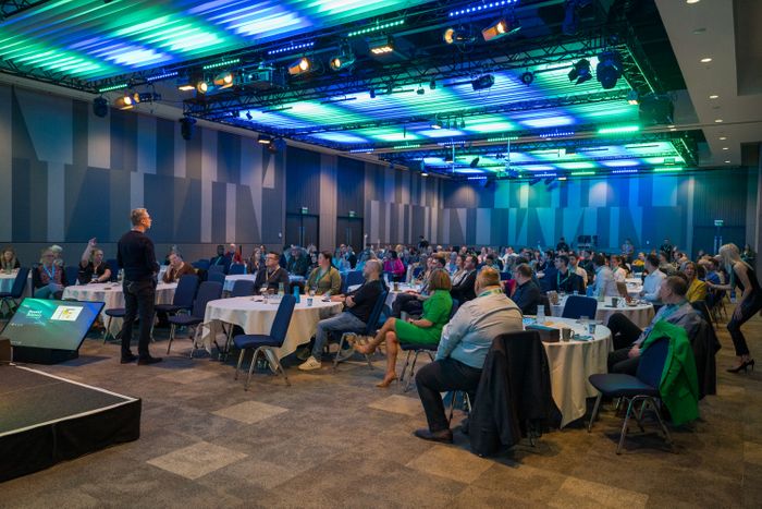 Download our Ultimate Guide to Organising a Meeting or Event