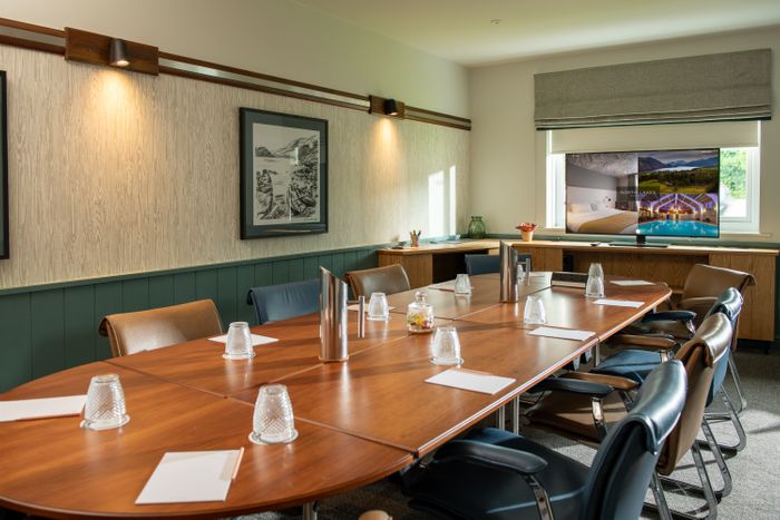 North Lakes Hotel & Spa