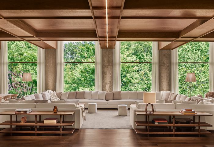 PUBLIC NYC, AN IAN SCHRAGER HOTEL