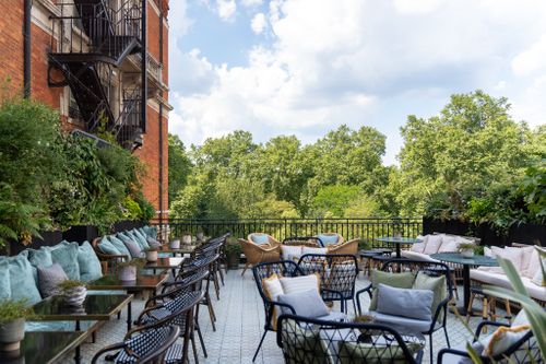 Pavilion Knightsbridge Terrace