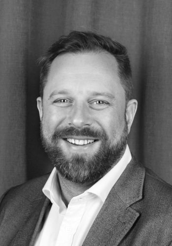 Graham Rollins - Lighting Design International 