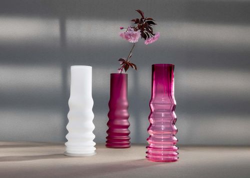 The Bumper Vase in Motion