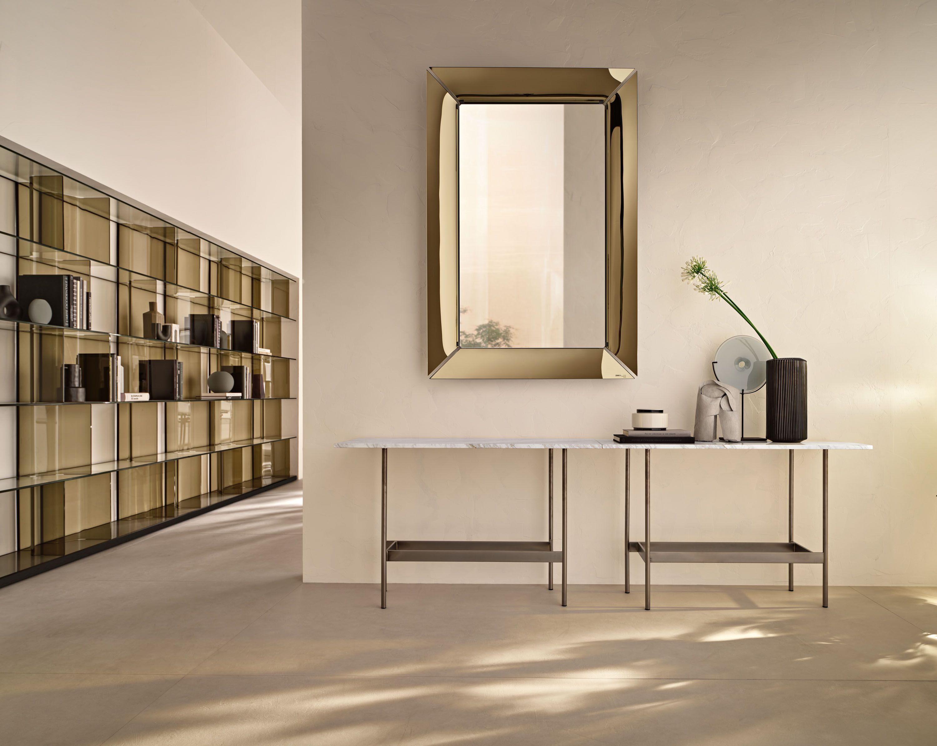 Caadre Mirror