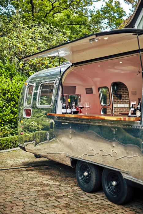 Vino Van
