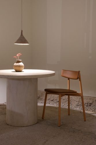 Kol chair
