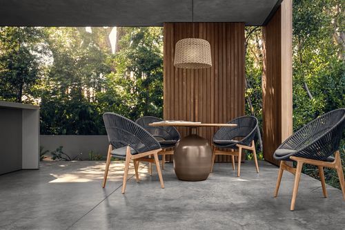 Gloster - Kasha Dining Tables