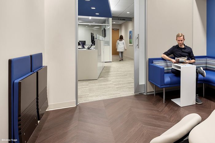 JumpSeat Wall