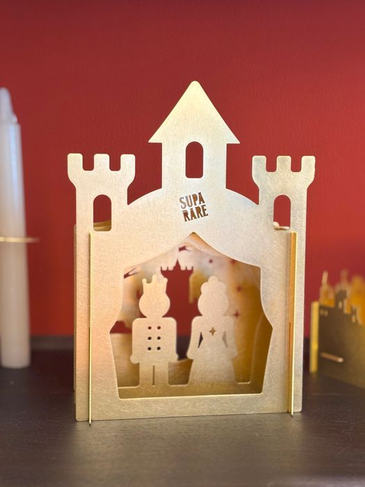 Toy Theater - King Caelan and Queen Serelina