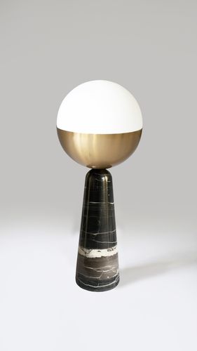 GLOBE – TABLE LAMP