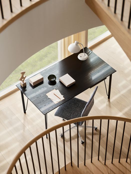 FH3605™ writing desk by Arne Jacobsen