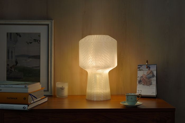 Kim Chu desktop lamp