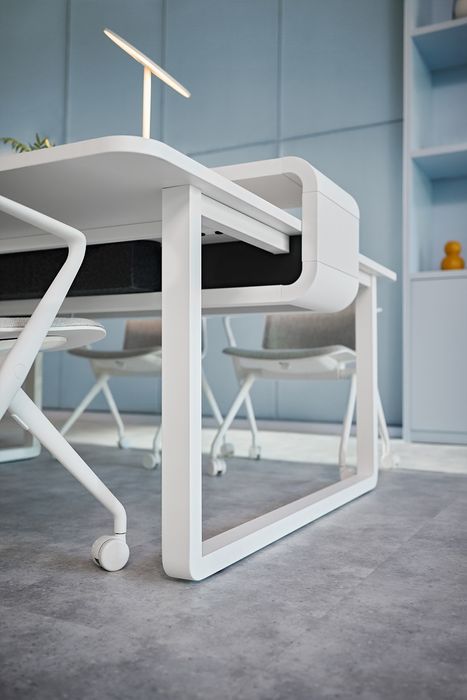 HushSpot coworking table for 4 persons