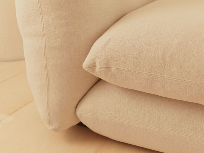 Perron Pillo Sofa