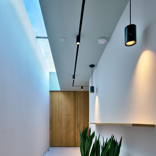 Detail Lighting