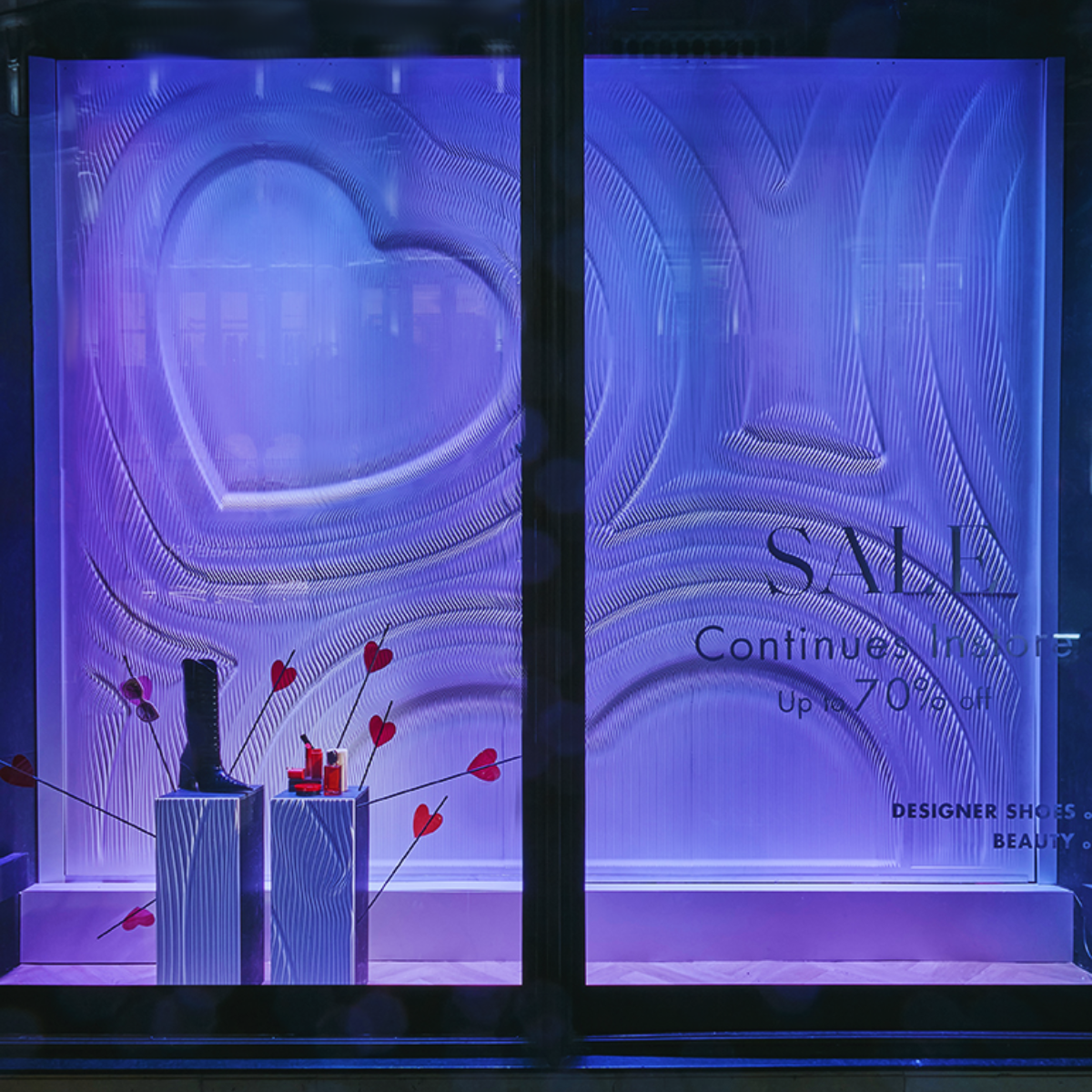 Parametric_walls_shopfront