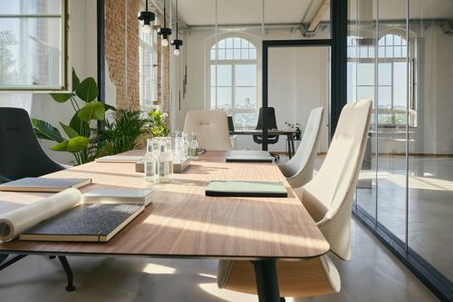 se:vision desk and storage