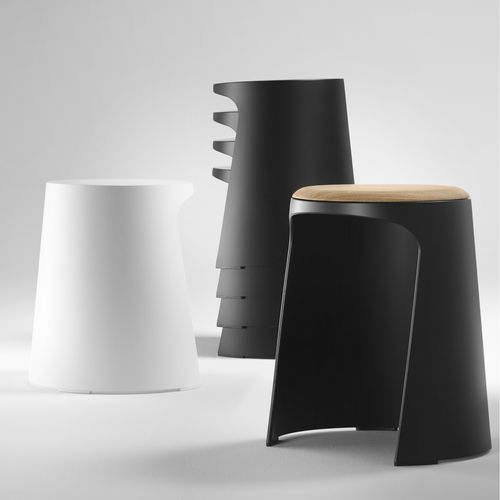 HANDY Stool, simple but technically sophisticated.