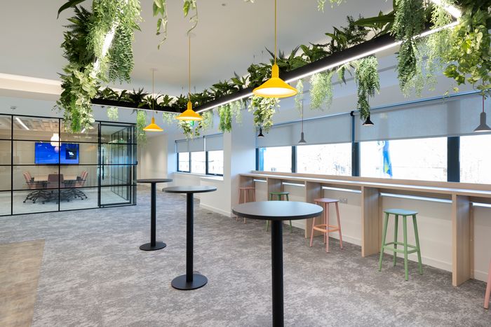 M-Line Linear Lighting Range